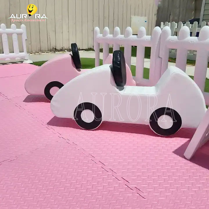 সাদা গোলাপী নরম খেলার প্যাকেজ সেট খেলার মাঠ বেবি ইনডোর আউটডোর নরম খেলার সরঞ্জাম