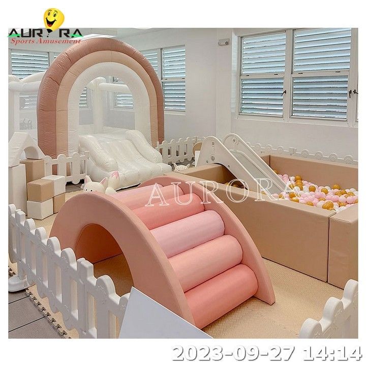 স্লাইড বল পিট খেলার মাঠ নরম ফোম ক্লাইম্বিং ব্লক বাচ্চাদের সরঞ্জাম জন্য নরম খেলা